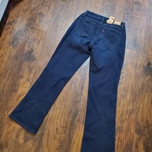 Levis Curvy Boot Cut Jeans 8M/29